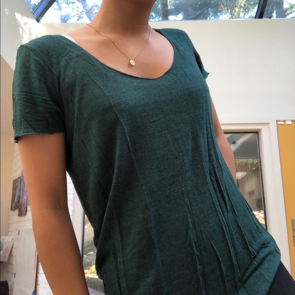 DARK GREEN V-NECK